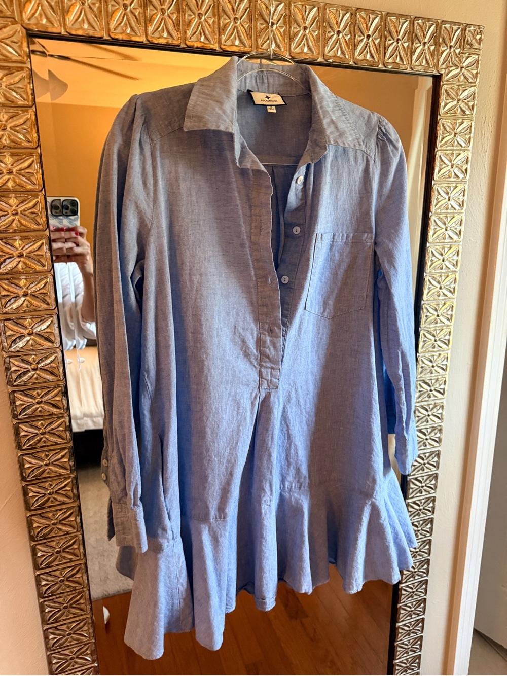 Tuckernuck Chambray Women's Long-Sleeve Popover Tunic